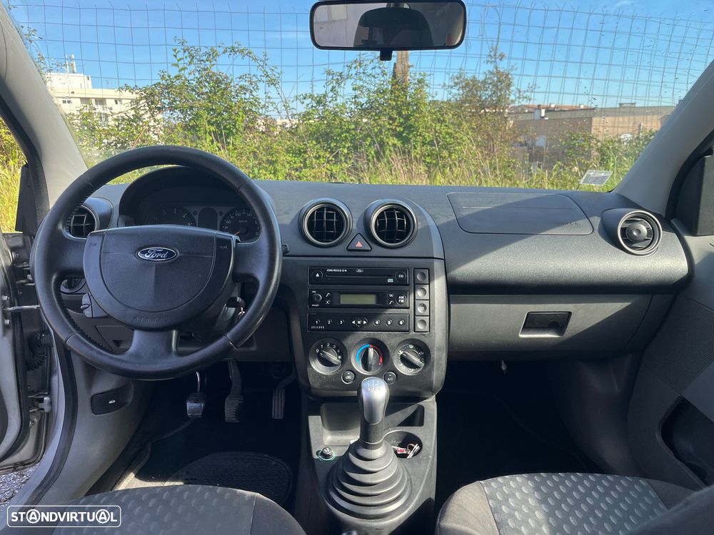 Ford Fiesta 1.4 TDCI Trend - 10