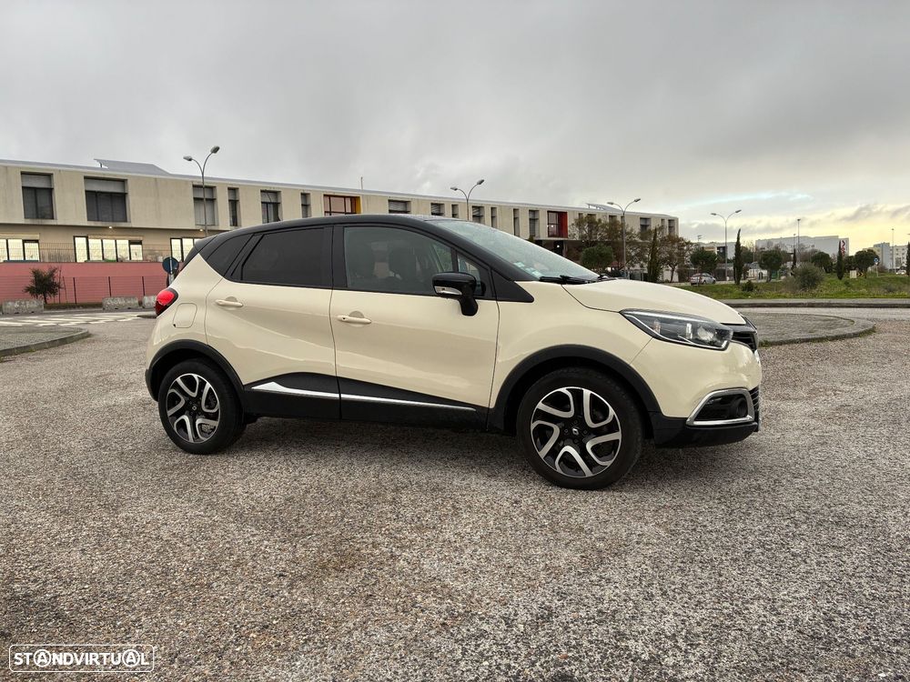 Renault Captur 1.5 dCi Exclusive C/Pneu - 2