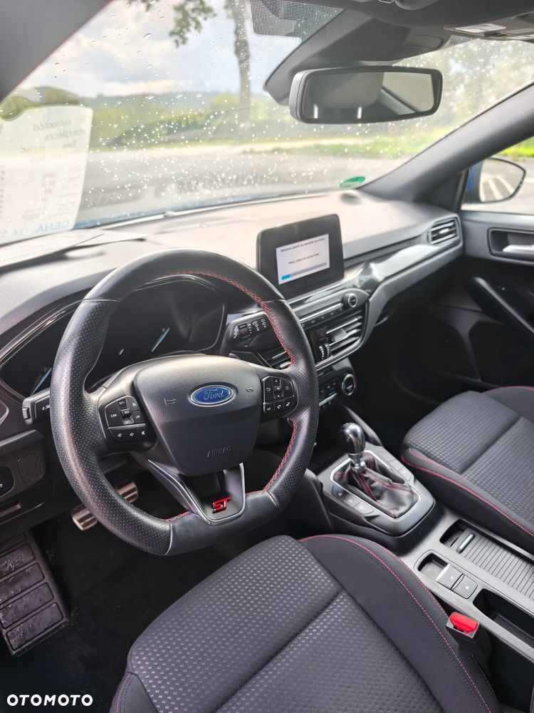 Ford Focus - 18
