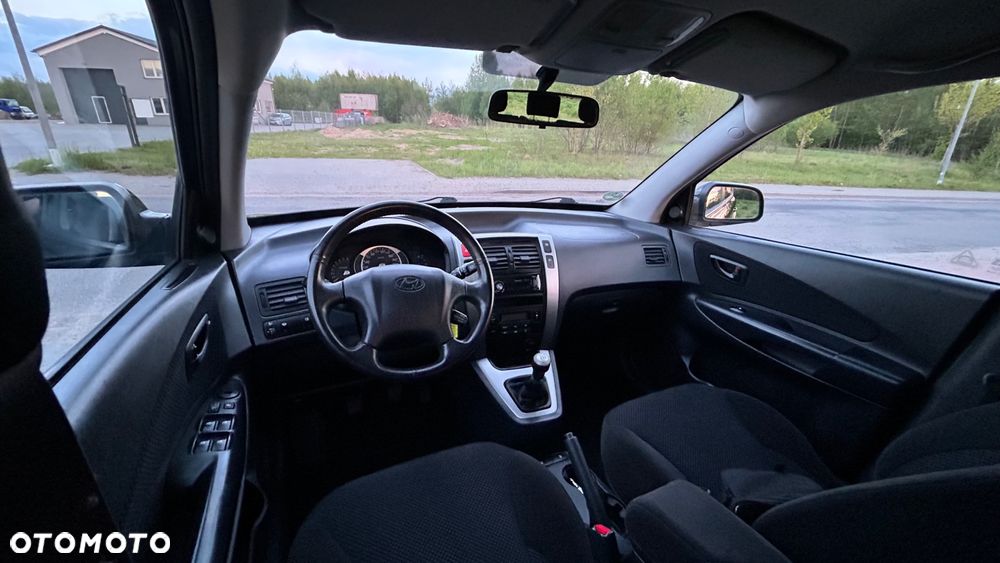 Hyundai Tucson 2.0 2WD GLS - 17