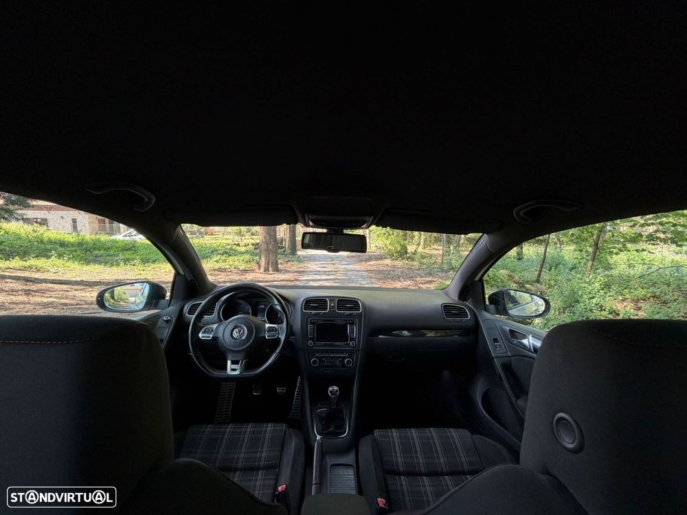 VW Golf 2.0 TSi GTI - 21