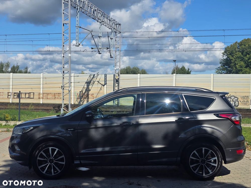 Ford Kuga 2.0 TDCi 4x4 ST-Line - 8