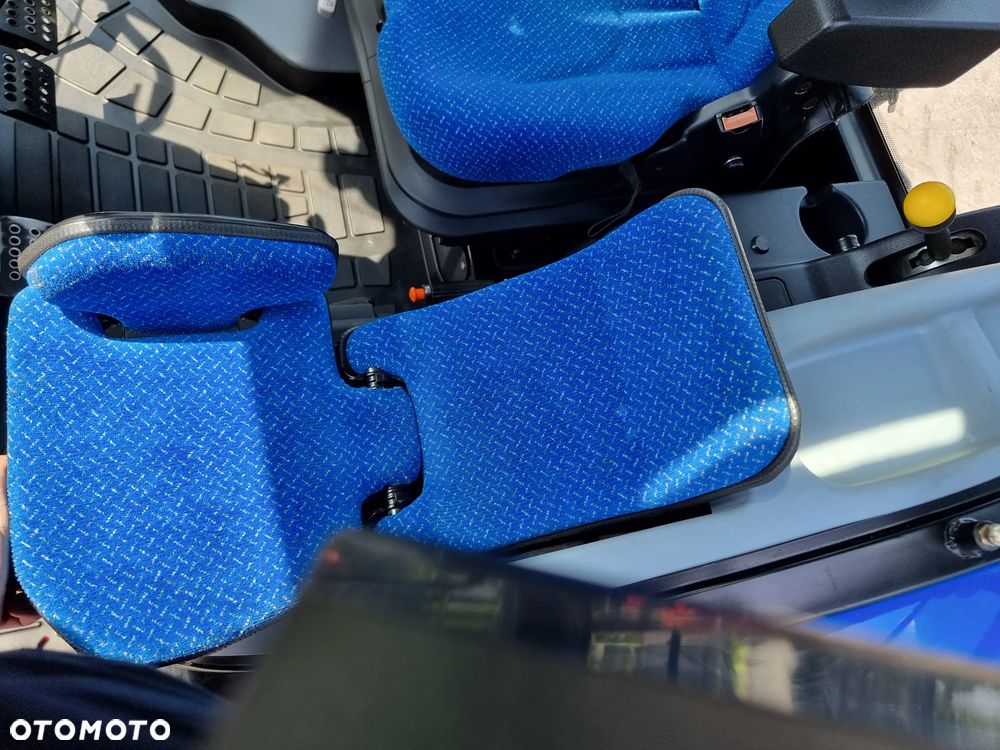 New Holland T4.75 S - 13