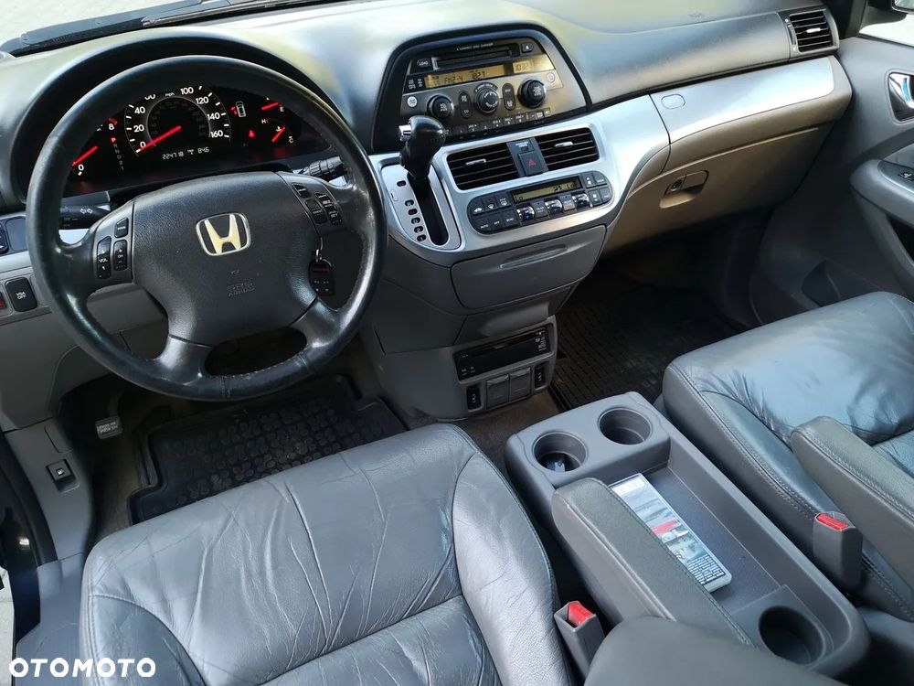 Honda Odyssey 3.5 LX - 5