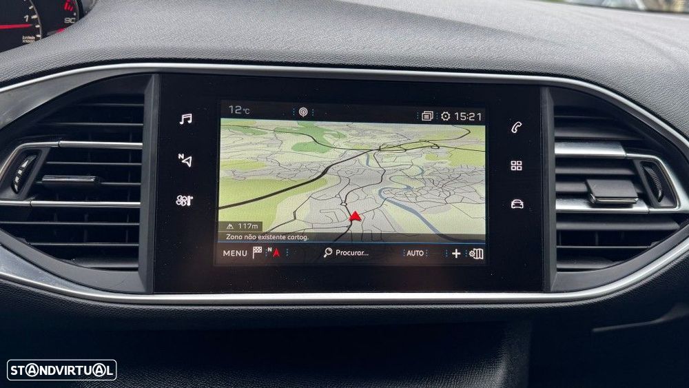 Peugeot 308 1.5 BlueHDi Allure EAT8 - 11