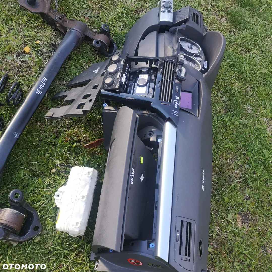 ASTRA III DESKA ROZDZIELCZA CZĘŚCI ZAWIESZENIA - 9