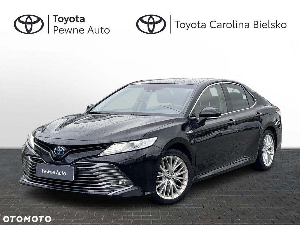 Toyota Camry - 1
