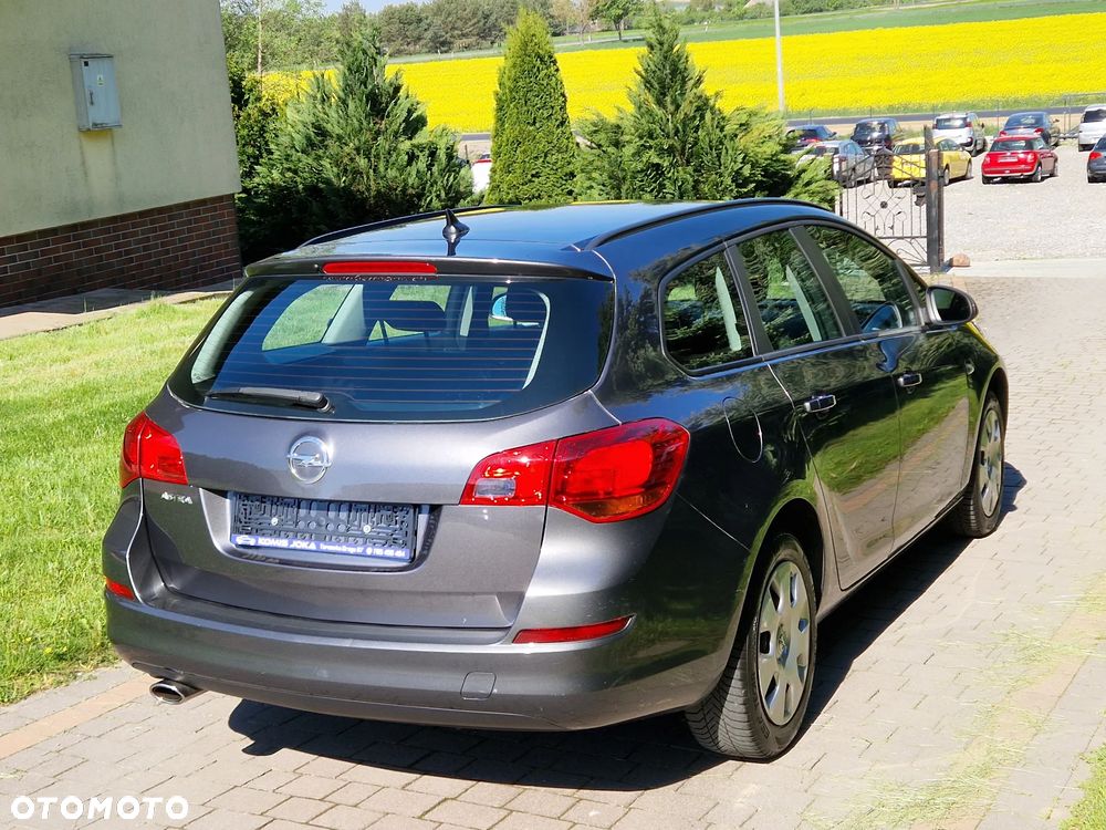 Opel Astra 1.4 Turbo - 8