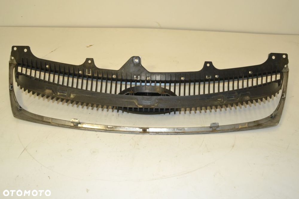 Grill pod radar Lexus GS 300 430 450h - 5