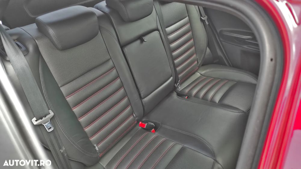 Alfa Romeo Giulietta 1.4 TB 16V Multiair - 12