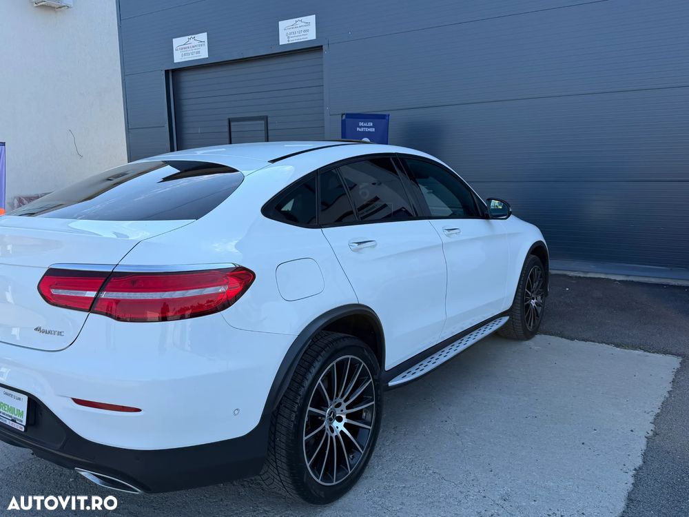 Mercedes-Benz GLC Coupe 220 d 4Matic 9G-TRONIC AMG Line - 16