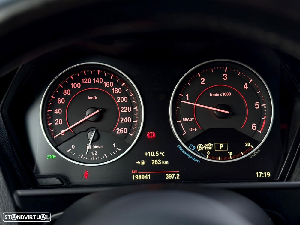 BMW 218 d Aut. M Sport - 33