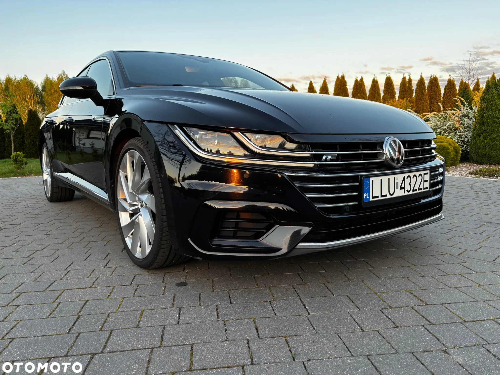 Volkswagen Arteon 2.0 TSI DSG R-Line - 8