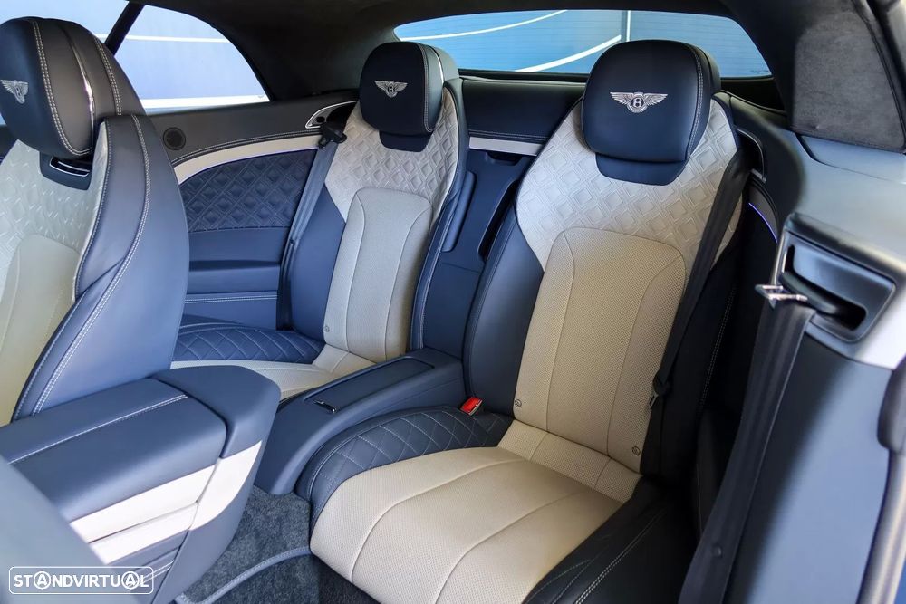 Bentley Continental Cabrio GT V8 - 26