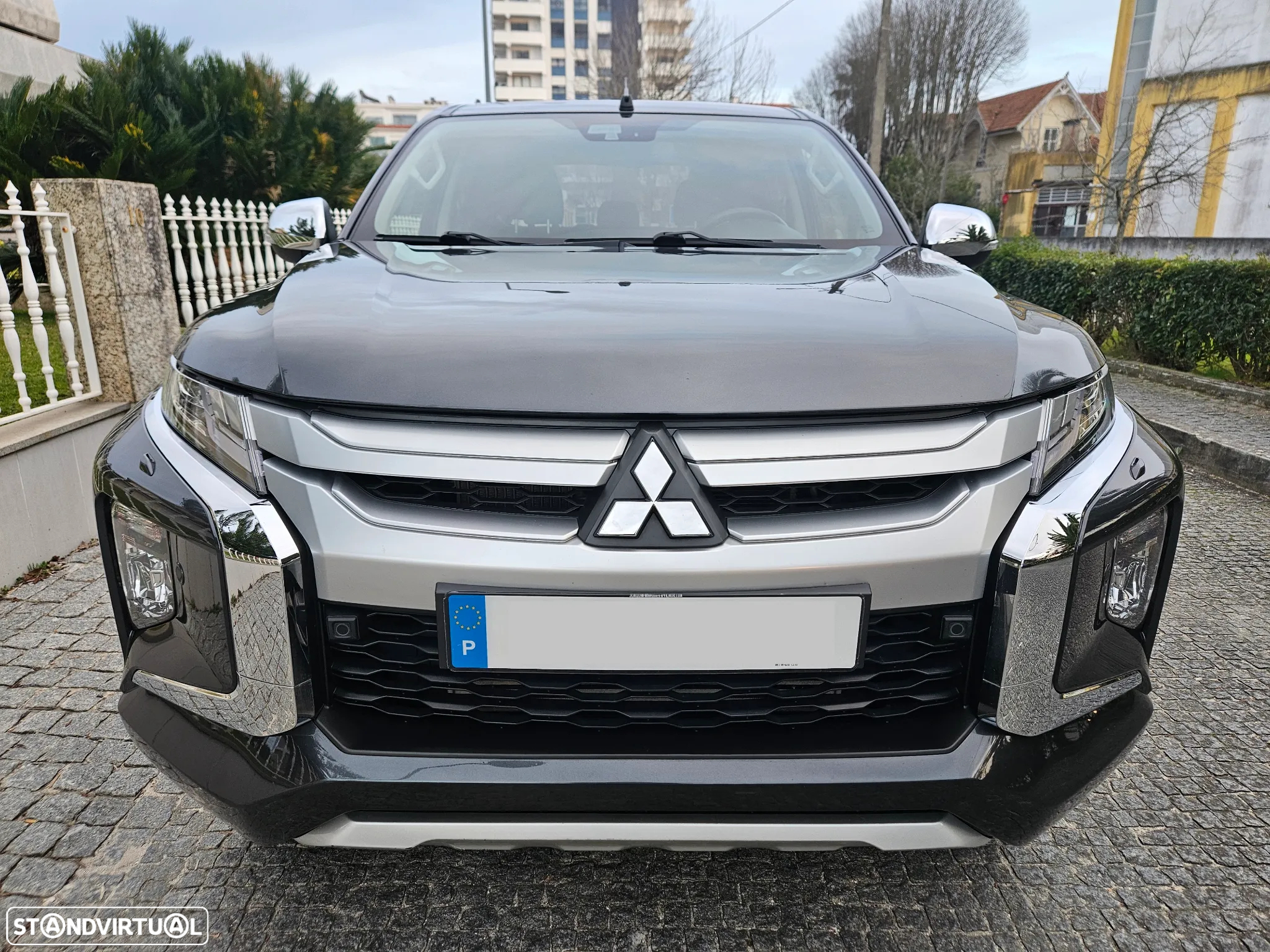 Mitsubishi L200 2.3 DI-D Strakar Space Cab Intense AT 4WD - 7