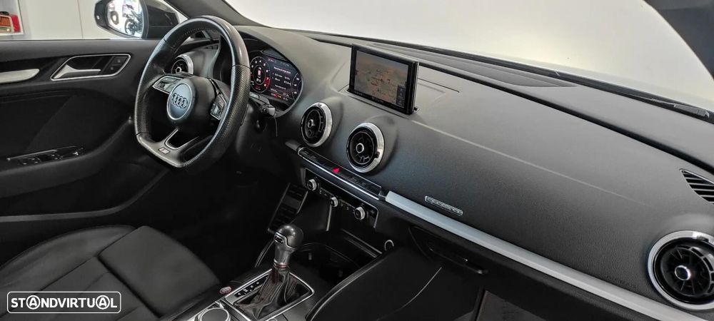 Audi S3 Sportback 2.0 TFSi quattro S tronic - 24