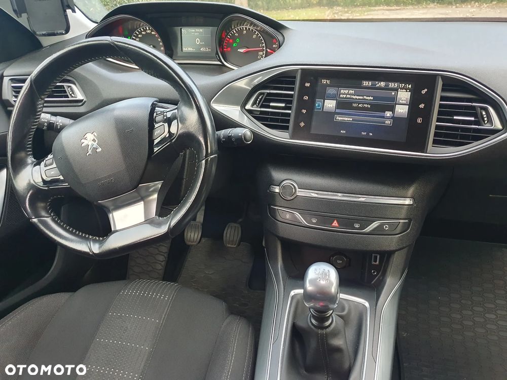 Peugeot 308 2016 photo 4