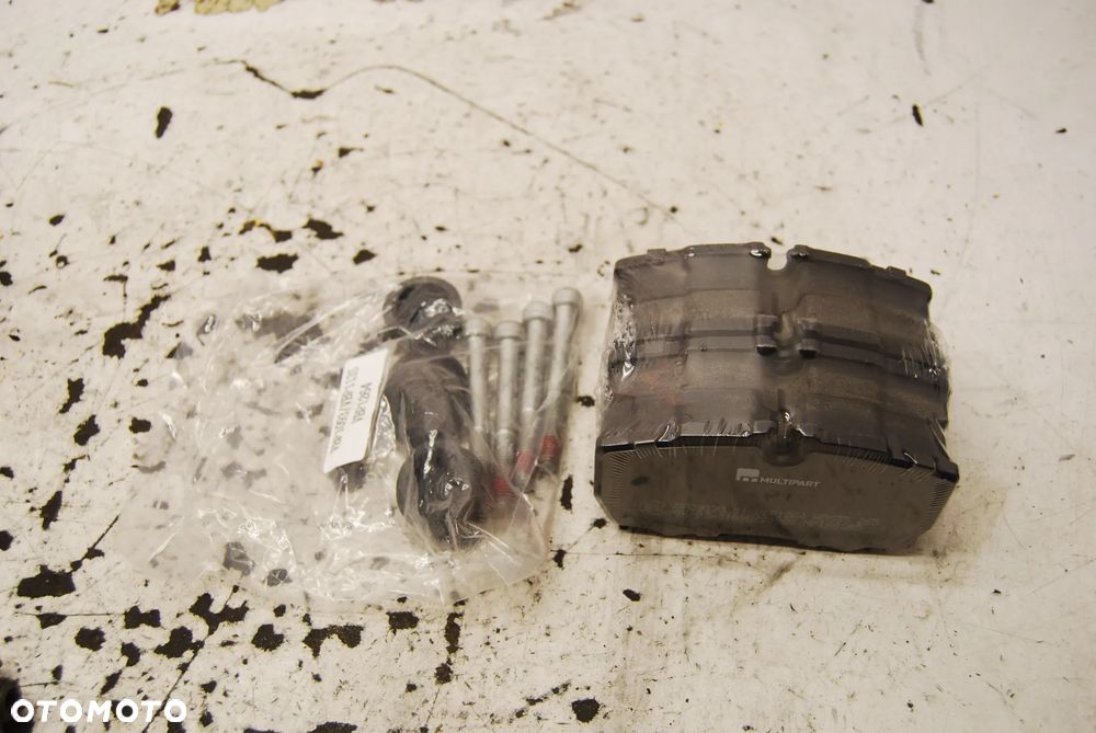 KLOCKI HAMULCOWE TYŁ TYLNE NOWE 20.3MM WVA29123 MULTIPART IVECO DAILY 99-14 - 1