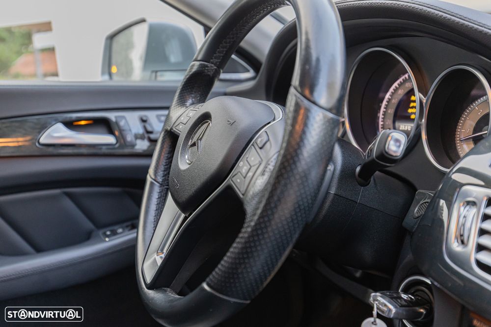 Mercedes-Benz CLS 350 CDi BlueEfficiency Shooting Brake - 11