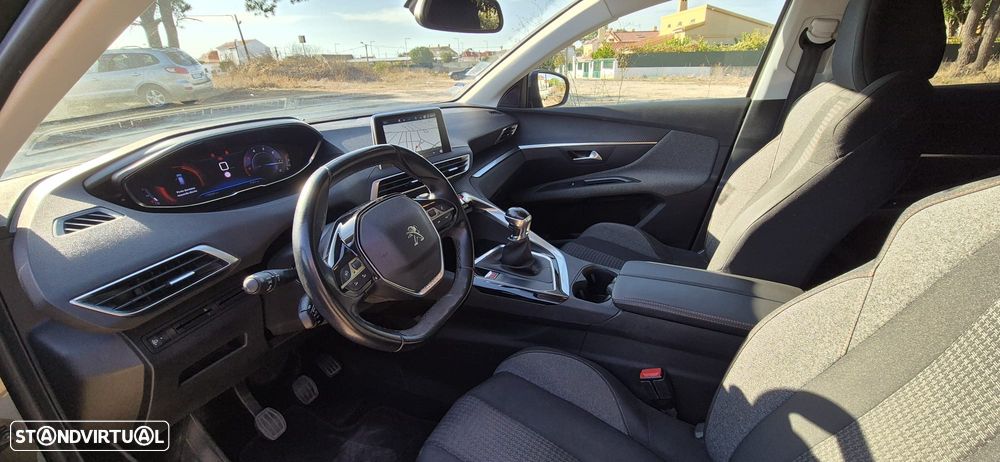 Peugeot 3008 1.5 BlueHDi Allure - 6