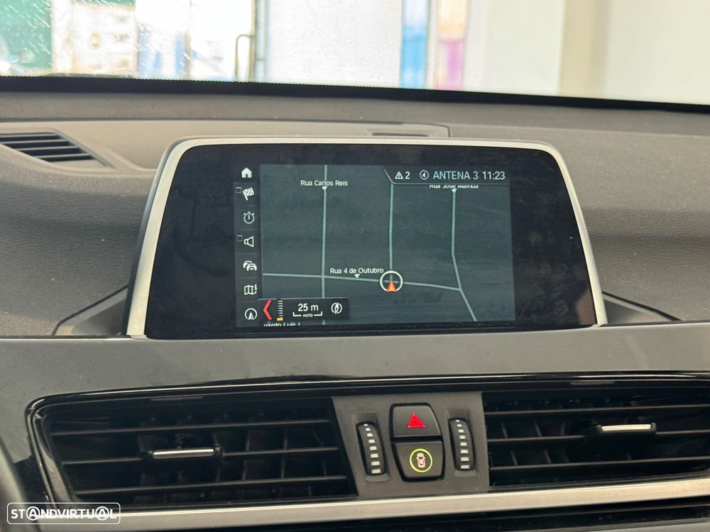 BMW X1 16 d sDrive Auto xLine - 14