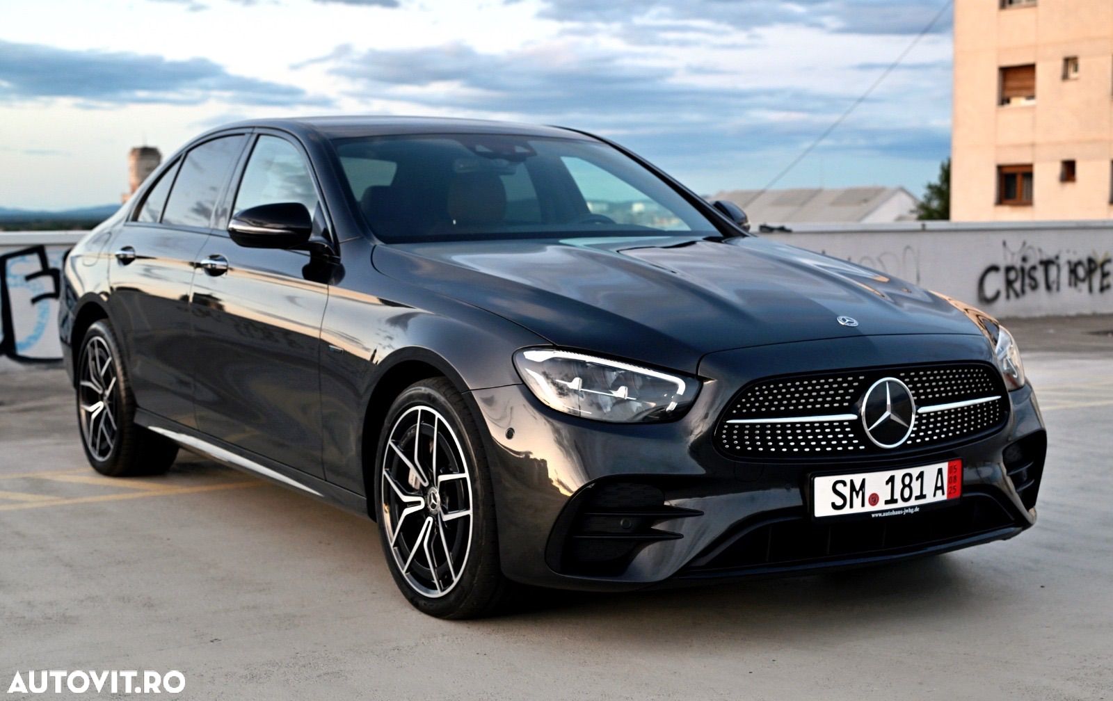 Mercedes-Benz E - 1