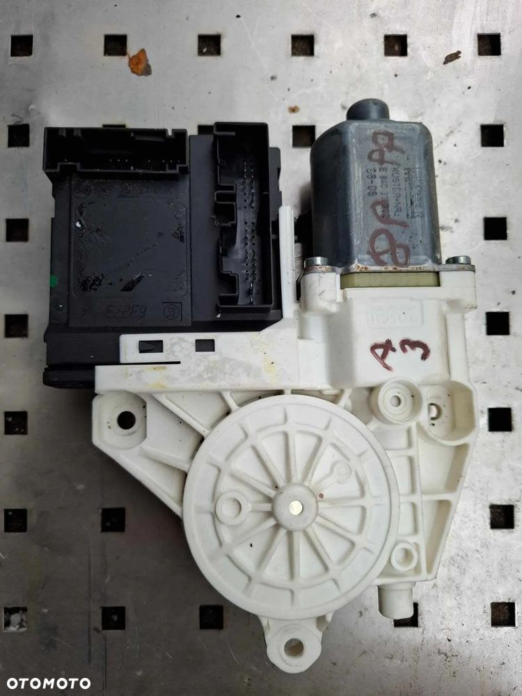 SILNICZEK PODNOSZENIA SZYBY MECHANIZM TYŁ MODUŁ TYLNEJ AUDI A3 8P 8P0 PRAWY LEWY TYLNY - 2