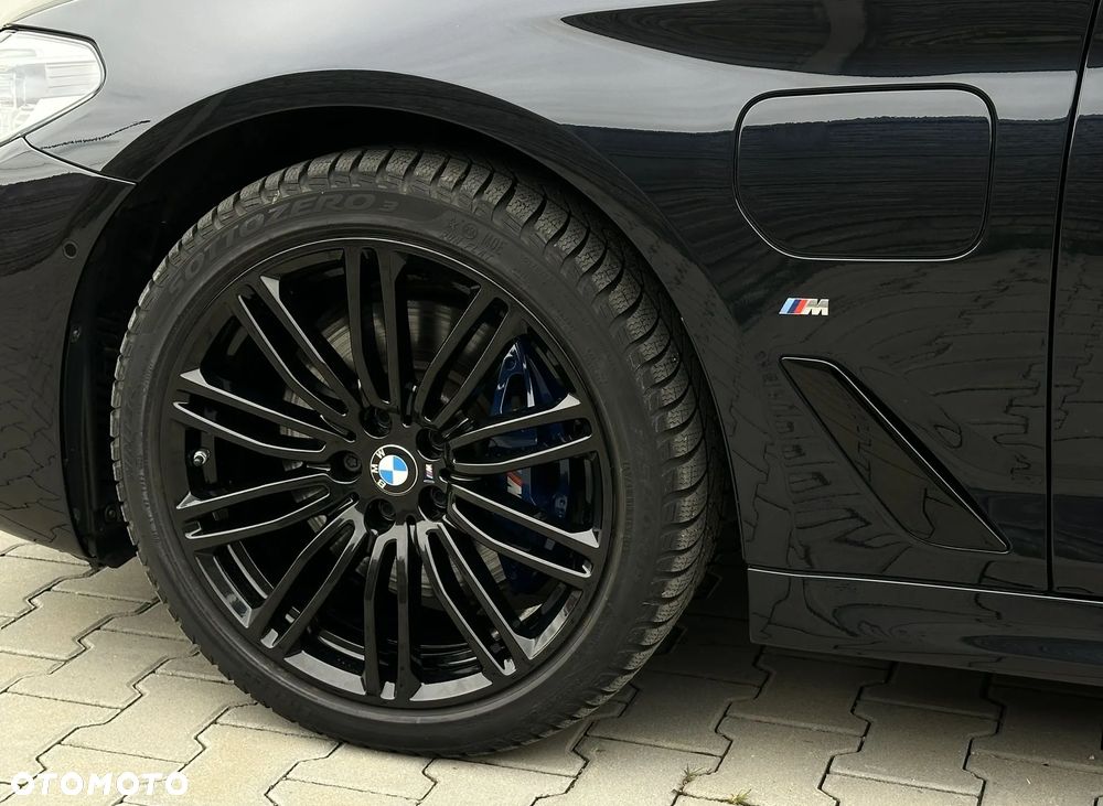 BMW Seria 5 530e iPerformance xDrive M Sport sport - 13