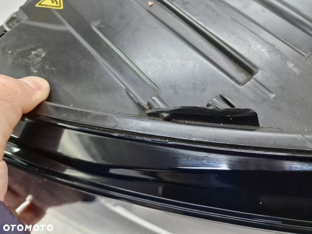 AUDI TT 8J0 PRAWA LAMPA PRZEDNIA PRZÓD XENON , NR 8J0941004D , NR AUKCJI LA520 - 12