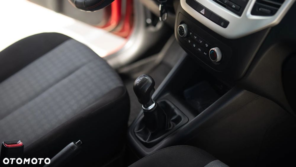 Kia Venga 1.4 M - 9