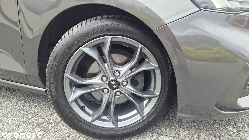 Ford Focus 1.0 EcoBoost Hybrid ST-LINE DESIGN - 28