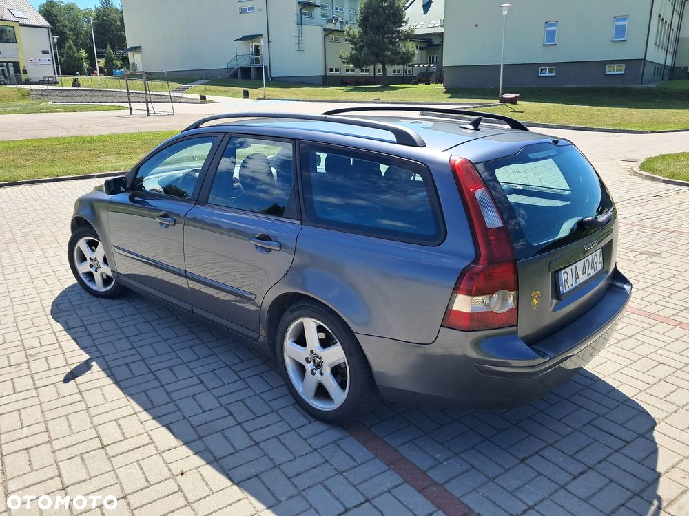 Volvo V50 2.0D Momentum - 7