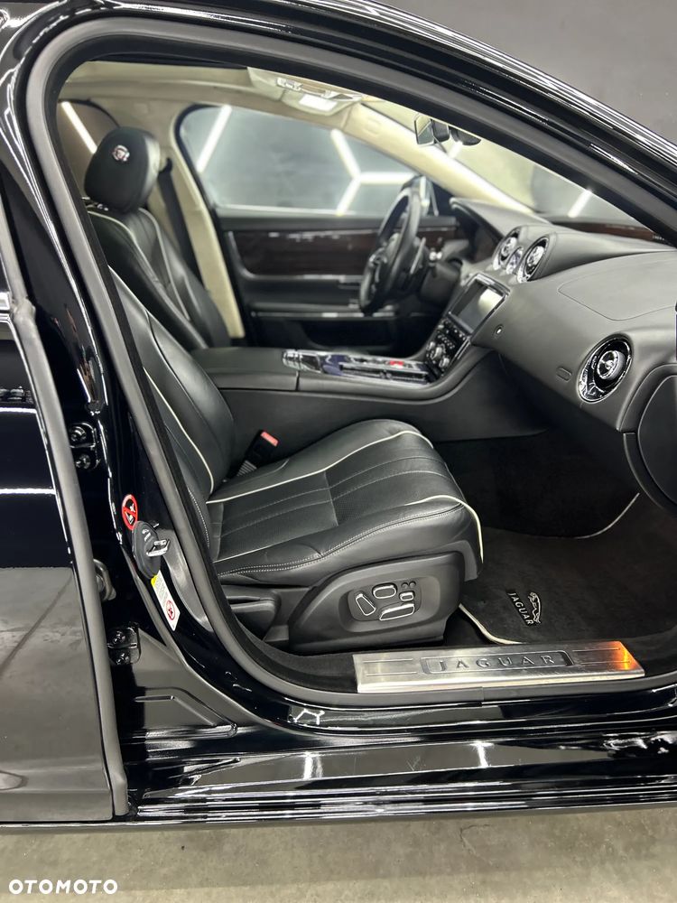 Jaguar XJ 5.0 V8 Langversion Premium Luxury - 12
