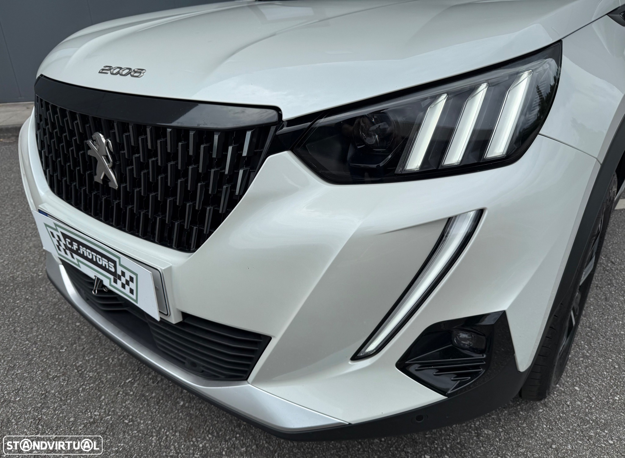 Peugeot 2008 1.2 PureTech GT Line EAT8 - 7