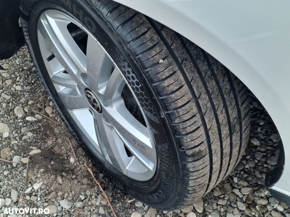 Volkswagen Golf 1.6 TDI BlueMotion Technology Trendline - 8