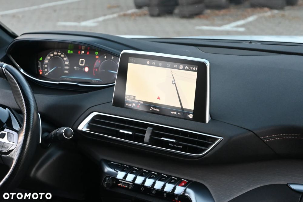Peugeot 5008 - 36