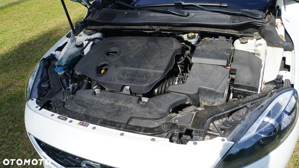 Volvo V40 D2 Powershift Momentum - 15