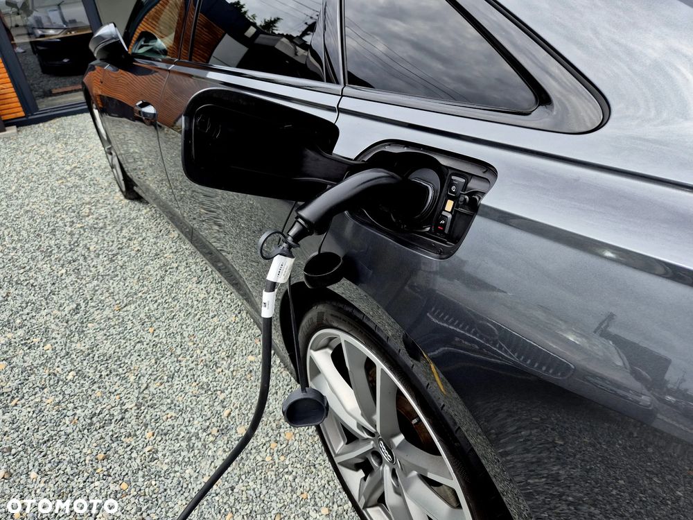 Audi A6 Limousine 50 TFSI e quattro S tronic design - 32