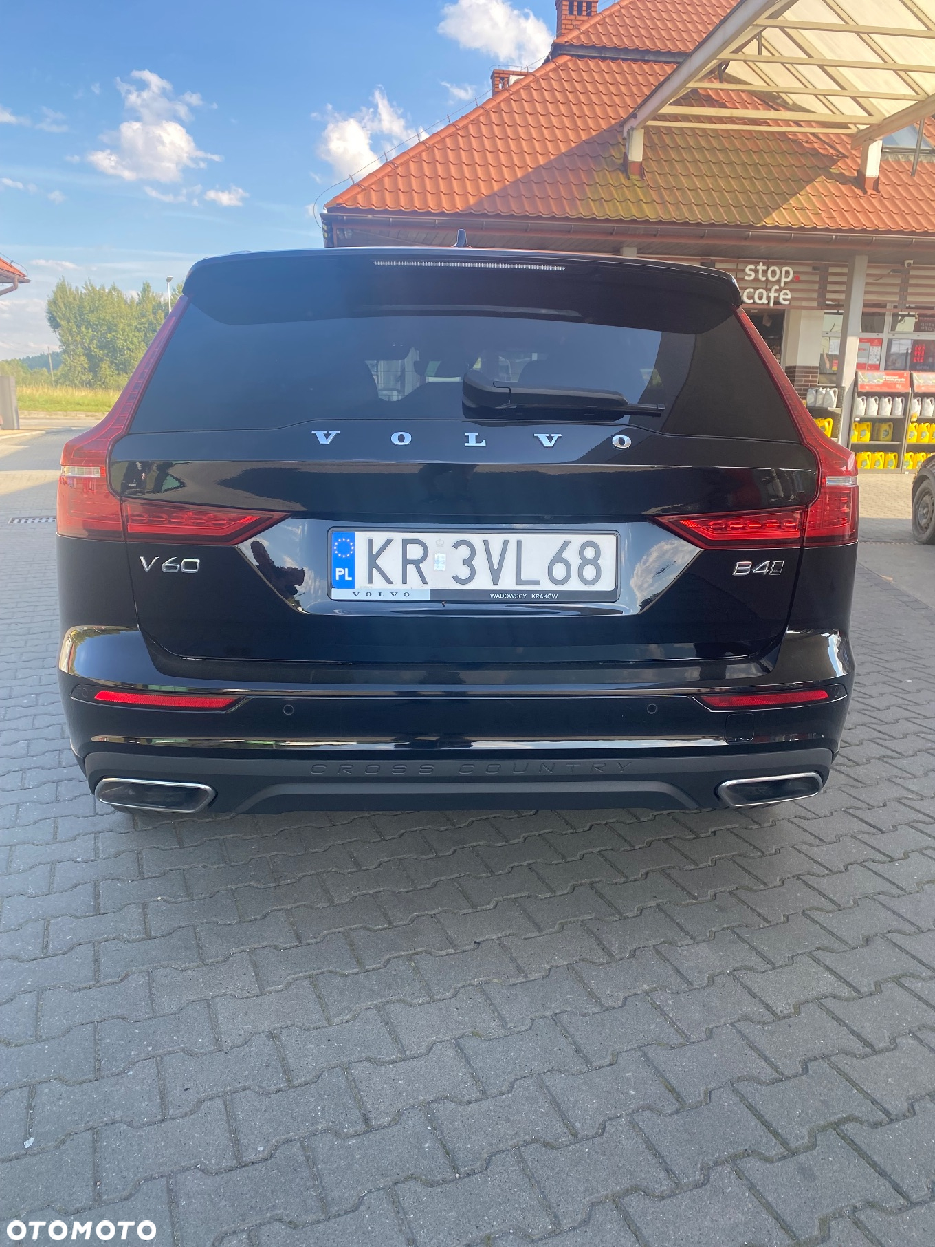 Volvo V60 Cross Country D4 AWD - 9