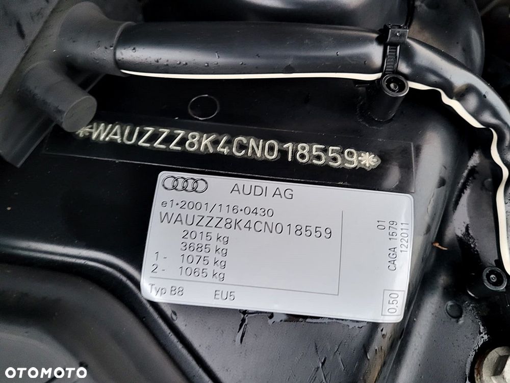 Audi A4 Limousine 2.0 TDI DPF Ambiente - 32