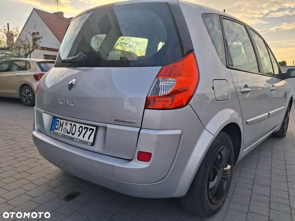Renault Scenic 1.6 16V Avantage - 13