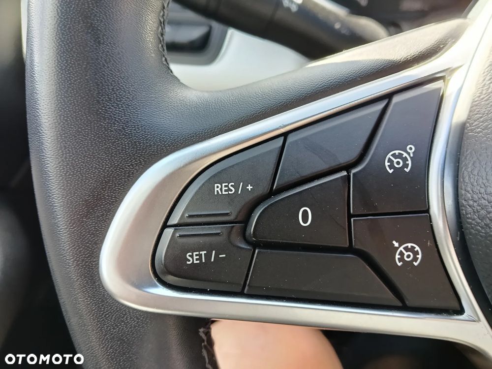 Renault Clio E-TECH 140 EXPERIENCE - 19