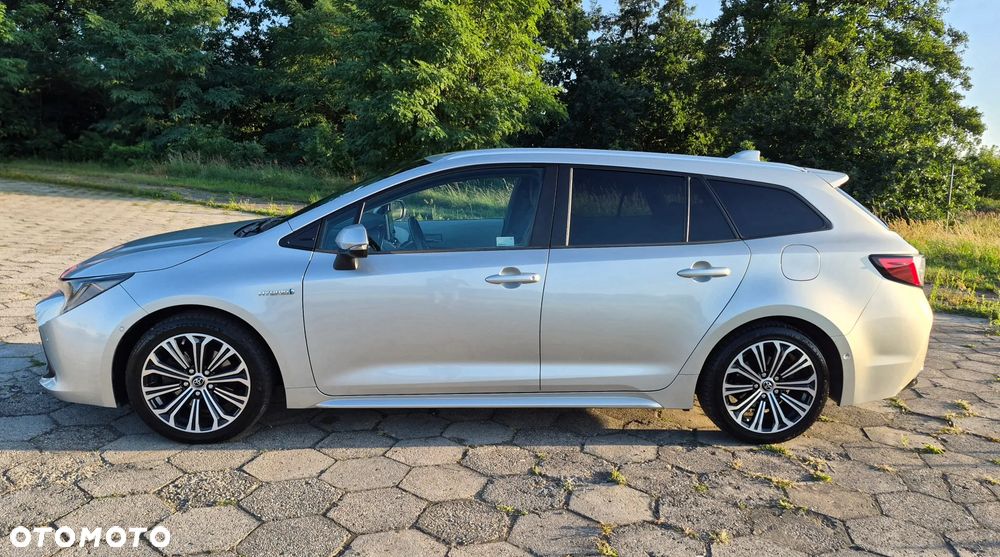 Toyota Corolla 2.0 Hybrid Comfort - 26