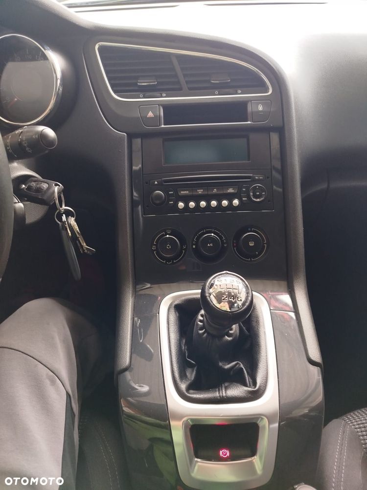 Peugeot 5008 2.0 HDi Active - 15