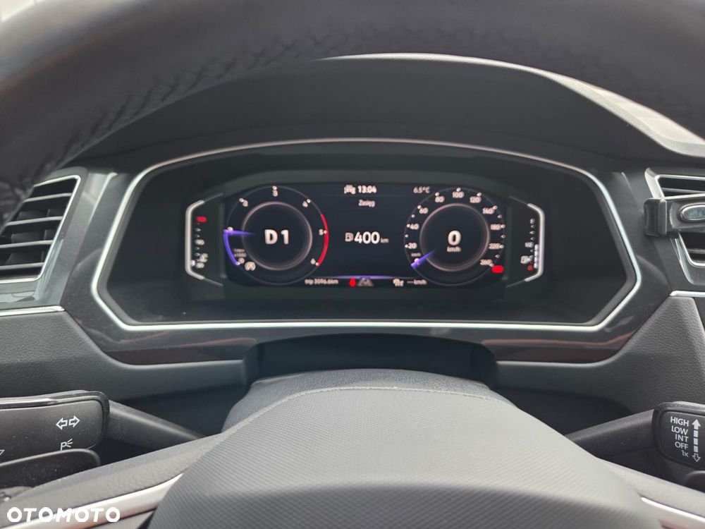 Volkswagen Tiguan 2.0 TDI SCR Elegance DSG - 17