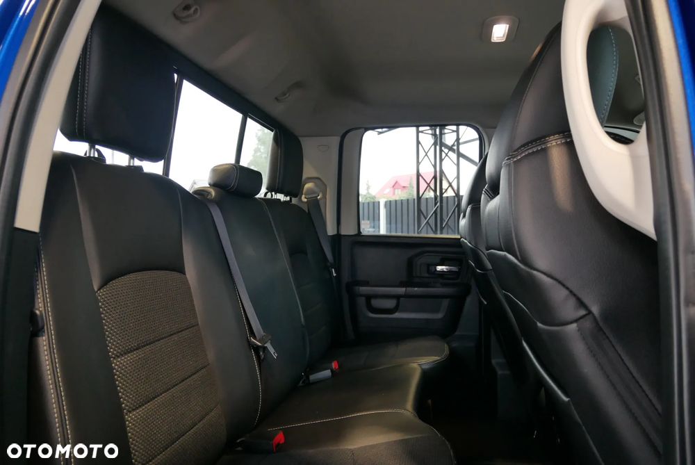 Dodge RAM 1500 5.7 4x4 - 16