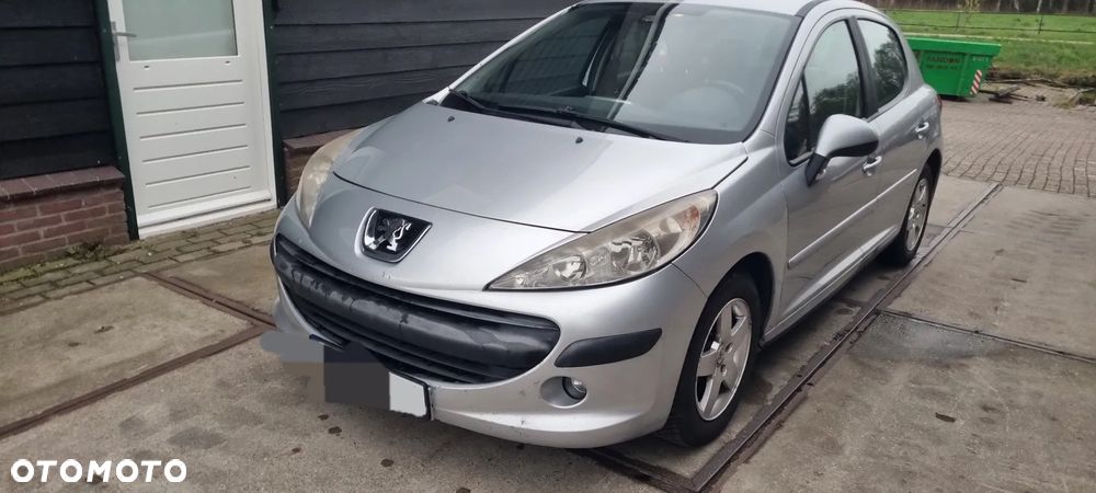 Peugeot 207 1.6 HDi - 2