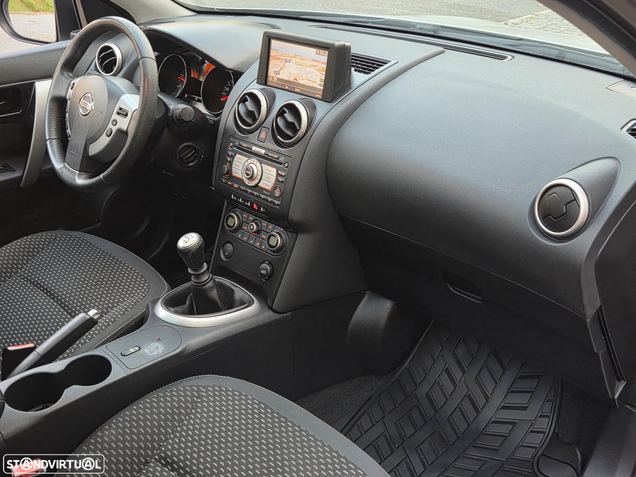 Nissan Qashqai 1.5 dCi Tekna Sport 17 - 21