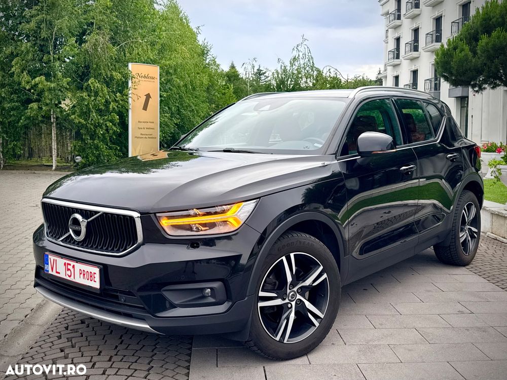 Volvo XC 40 T5 AWD Geartronic Momentum Pro - 3
