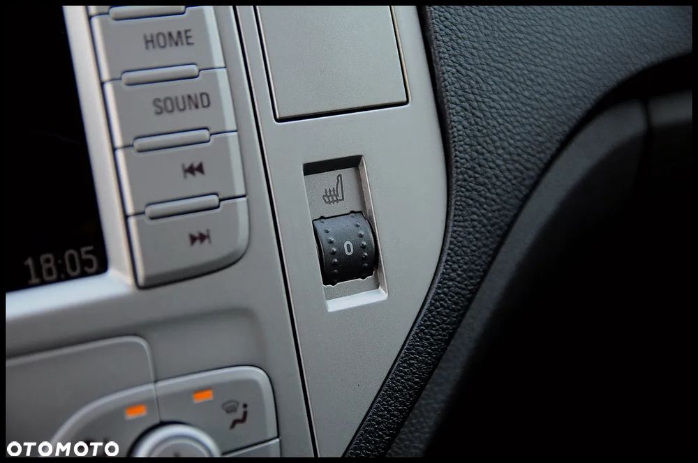 Ford Kuga 2.0 TDCi Titanium - 31